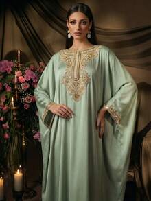 AmazingHoney Elegancki i luksusowy damski szlafrok maxi z satyny w kolorze szałwiowej zieleni, ze złotymi haftowanymi rękawami typu nietoperz, odpowiedni na Ramadan, Eid, wesela, formalne kolacje, przyjęcia koktajlowe i inne okazje - Miętowy Zielony - Zobacz 4