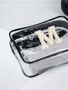 Bolsa de almacenamiento portátil de PVC transparente con toalla bordada con perlas blancas con letras de la A a la Z, organizador de maquillaje de gran capacidad, impermeable, con cremallera, bolsa de maquillaje, bolsa de cosméticos, organizador de vacaciones, bolsa de belleza, bolsa de tocador, regalo para dama de honor, recuerdo, regalo de cumpleaños para familiares y amigos, Día de San Valentín, temporada de bodas, Ramadán