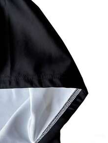 男士运动套装两件套，KING字体，黑白撞色设计，包含连帽衫和运动裤，适合运动/户外/跑步，大码男士秋季服装