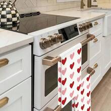 منشفة مطبخ هدية بتصميم قلب أحمر وزهري لعيد الحب، ماصة للسوائل بنمط كرتوني، قابلة للغسيل الآلي وإعادة الاستخدام، مناسبة للمنزل والمطبخ والحمام والسيارة وتنظيف النوافذ - قطعة قماش طرية للأطباق - متعدد الألوان - مشاهدة 3