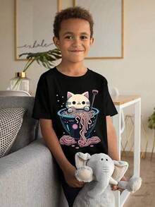 Holiday printed T-shirt,comfortable pure cotton material,for a sad boy Camiseta de Manga Corta Estilo Anime Japonés Pastel Goth Kawaii con Gato Comiendo Ramen - Cuello Redondo, Tejido Suave y Transpirable para Niños y Niñas, Ropa Casual Lavable a Máquina para la Escuela o Citas Suitable for both men and women,with a strong festive atmosphere,it's the top choice for travel. - Negro - Ver 1