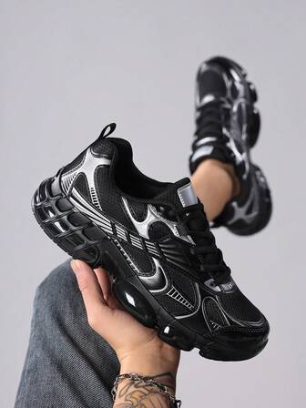 Herrskor Snygga herrsportskor Snörskor Sneakers för män Skor Personliga svarta gatuskor Casual