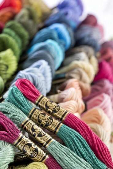 DMC 117-816 6 Strand Embroidery Cotton Floss, Garnet, 87-Yard