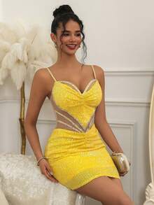 NIKBK Đầm ngắn dự tiệc, dạ hội, đêm tiệc ngắn ôm sát cơ thể màu vàng ánh kim đính đá, cổ hình trái tim, dây mảnh, eo lệch, chất liệu xuyên thấu, ôm sát tôn dáng, thích hợp cho ngày Valentine và đám cưới mùa xuân. - màu vàng - Xem 3