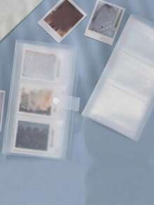 1本120格透明相册，可收纳照片、电影票、明星卡片和明信片，也可作艺术剪贴簿使用