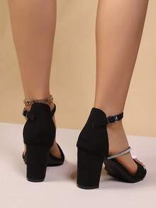 2022新款女士黑色粗跟凉鞋，中跟，露趾，搭扣带，休闲罗马风高跟鞋 - 黑色 - 查看 3