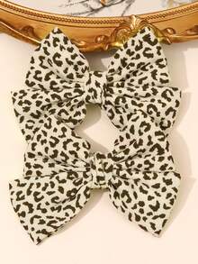 2pcs Leopard Printing Hair Bows For Sweet Baby Girls Brown Leopard Fabric Bow Hair Clips Fashion Bows Hairpins Soft Ribbon Alligator Clips Funky Girls Casual Autumn Winter Hair Barrettes Baby Hair Accessories. - Multicolor - View 2