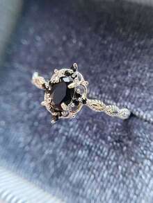 1 Pc Stylish And Exquisite Openwork Geometric Design Copper Ring With Diamonds In Black, Suitable For Women's Everyday Wear, Parties, Dates, And Banquets. It's Also A Great Everyday Gift, Valentine's Day Present, Or Jewelry Gift. - màu đen - Xem 2
