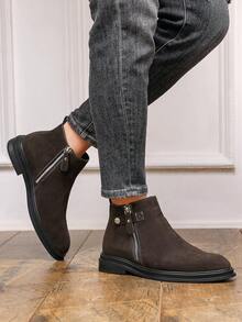 男士真皮靴，复古麂皮靴，尖头增高侧拉链高帮鞋，英伦风切尔西靴，商务休闲中帮日常靴