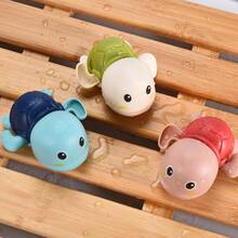 1 pieza Juguete de cuerda, Juguete de baño para bebé Tortuga que nada, Juguete de baño Tortuga que puede nadar en el agua, Juguete divertido para niños y niñas para jugar en la piscina (Se envían algunos accesorios al azar) - Multicolor - Ver 7