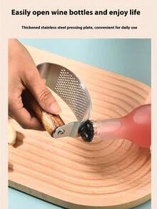 1pc Stainless Steel Garlic Press, Manual Garlic Mincer, Kitchen Tool, Rust-Proof Professional Garlic Crusher, Easy To Squeeze And Clean, Fruit & Vegetable Processing Tool, Kitchen Essentials, Creative Kitchen Gadget, Suitable For Hotels And Restaurants, Mother's Day, Christmas, Back To School, Kitchen Utensil, Kitchen Accessory - Silver - View 9