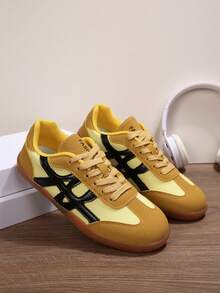 Thick Sole Casual Skateboard Shoes For Teenagers And Students - Yellow - View 1