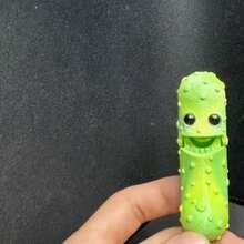 Straszna wisząca dekoracja w kształcie człowieka ogórka, przedmiot, walentynkowy człowiek ogórek, prezent świąteczny, wystrój domu - rekwizyt Lava Raven - gorący - Limonkowy zielony - Zobacz 8