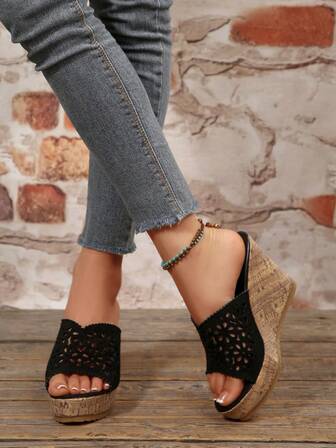 Spring/Summer New One-Buckle Sandals, Women's High Heel Wedge Platform Waterproof Beach Slippers Women's Beach Style Hollow-Out Carved Slip-On Sandals Women's Sandals With Tree Bark Texture Outsole