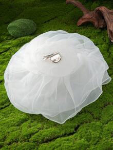 1枚26毫米时尚简约欧根纱手工褶皱胸针，适合日常、派对、节日佩戴 - 白色 - 查看 3