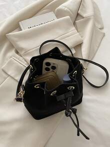 Bolso de hombro mini 2026, bolso cubo de unicolor retro para mujer, bolso de mano de moda casual de primavera para damas - Negro - Ver 4