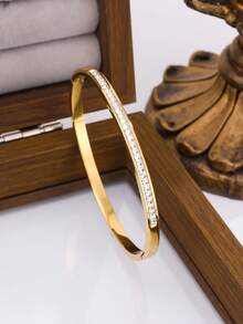 Luxury Sparkling Four-Leaf Clover Zirconia Stainless Steel Women Bracelet, Suitable For Multiple Occasions - Yellow Gold - View 13