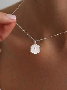 Gợi ý quà tặng Ngày của Mẹ & Ngày Valentine: Dây chuyền thánh giá nhỏ nhắn dành cho nữ, mặt dây chuyền thánh giá mạ vàng/bạc 14K tinh tế, vòng cổ thánh giá nhỏ xinh, trang sức tôn giáo tối giản, món quà đáng yêu, quà tặng Cơ đốc giáo, phù hợp cho phụ nữ và thanh thiếu niên, có thể đeo quanh năm, cũng thích hợp cho Giáng sinh. - Dây chuyền thánh giá tráng men trắng - Xem 7