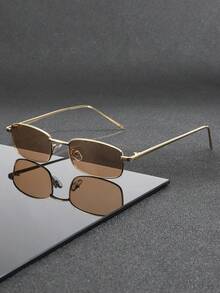 一副复古风男士时尚眼镜，适合日常佩戴、旅行、度假和商务场合。 - 1pc鏡布 - 查看 3