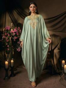 AmazingHoney Elegancki i luksusowy damski szlafrok maxi z satyny w kolorze szałwiowej zieleni, ze złotymi haftowanymi rękawami typu nietoperz, odpowiedni na Ramadan, Eid, wesela, formalne kolacje, przyjęcia koktajlowe i inne okazje - Miętowy Zielony - Zobacz 8