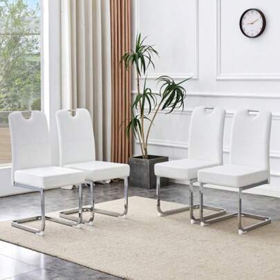 Ein Satz Von Zweißen Verdickten Essstühlen Mit Integrierter Federverpackung Und Ergonomischem Design - Eine Perfect Mischung Aus Comfort Und Elegance