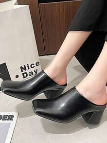 Chunky Heel Closed Toe Slip-On Mules For Women, Slouchy Slip-On, Trending Spring/Summer 2025 New Arrival - Black - View 3