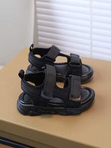 1 par de sandalias de verano para niñas con suela suave, de moda y versátiles, antideslizantes para uso en exteriores y playa - Negro - Ver 5