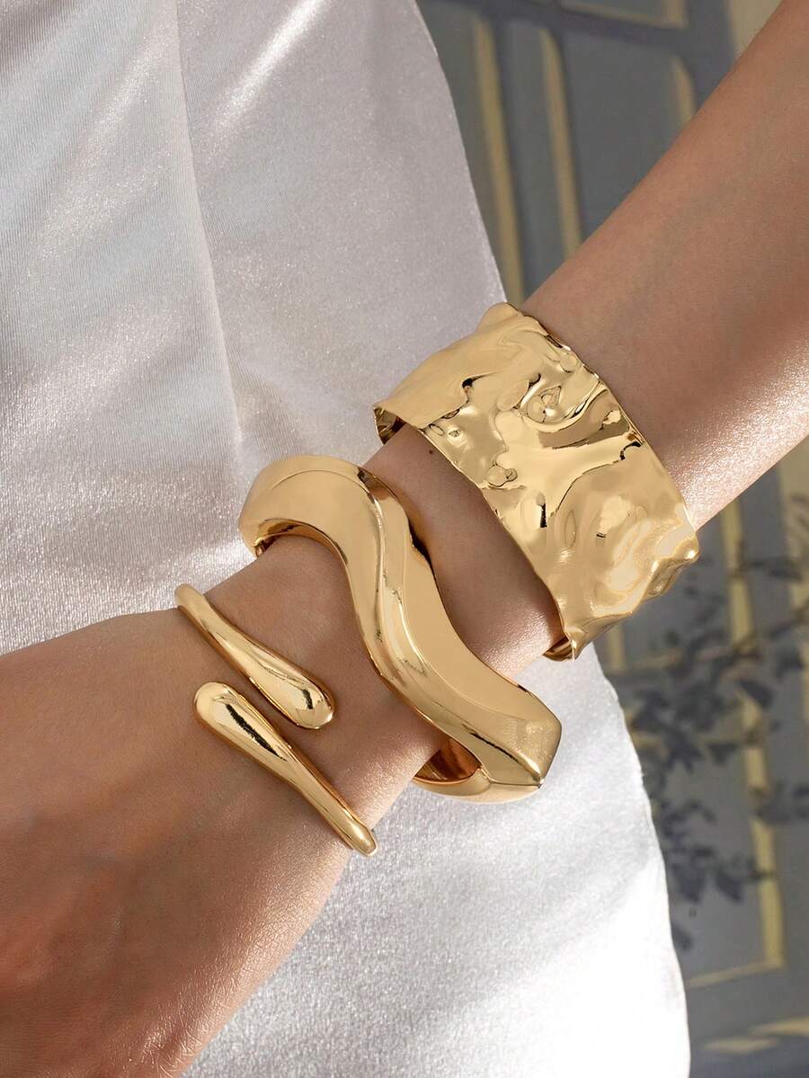 Set de 3 piezas/1 set de pulseras tipo brazalete geométricas asimétricas de gota con textura gruesa en tono dorado, adecuadas para mujeres, de material grueso, liso, mate, de metal pesado y aleación de zinc - Amarillo Oro - Ver 1