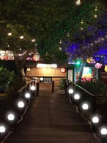 3/2pcs Durable Solar Powered Globe Floor Lamp, Solar Outdoor Decorative Light, High Energy Conversion, Suitable For Garden/Patio Nighttime Lighting And Landscape Decoration. It Can Be Used As An Auxiliary Light For Nighttime Lighting As Well As An Accent Decoration In Landscape Arrangement. Durable And Stylish.