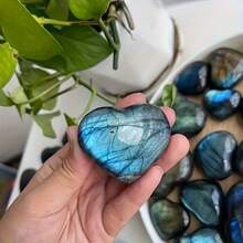 Natural Elongated Stone Heart-Shaped Stone Ornaments Can Be Placed In Home And Office Spaces To Decorate The Atmosphere, And Can Also Be Used As Holiday Gifts To Convey Emotions - 彩色 - 查看 2