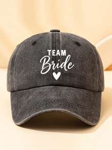 1顶男女通用休闲棒球帽，复古水洗纯色及印花款，适合日常佩戴和运动搭配，四季皆宜