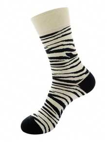 2/6/12 Pairs Random Fashionable Versstile Creative AB Asymmetrical High Top Socks With Cartoon Animal, Tool, And Character Patterns