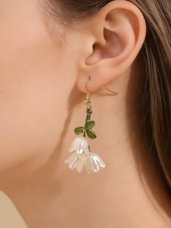 Pendientes personalizados con forma de lirio del valle verde, de estilo forestal, frescos y dulces, con aire de hada, para mujeres