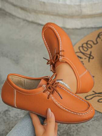 Women's Solid Color Preppy Style PU Leather Lace-Up Comfortable Versatile Holiday, School, Vacation, Party, Casual Sports Shoes, Suitable For Spring And Autumn