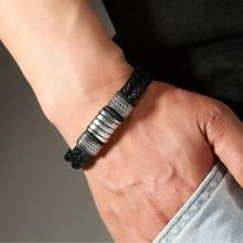 1pc Men's PU Braided Bracelet, Open Style Bracelet, Fashionable Punk Magnetic Wristband, Charming And Durable, Vintage Style, Suitable For All Seasons, Ideal Gift For Friends, Family, And Partners On Holidays And Birthdays - PU 3-ring Bracelet - View 4
