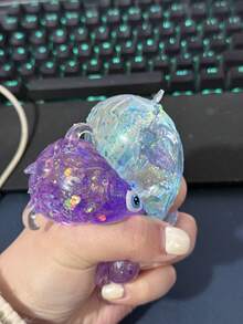 1/4个闪光水晶怪兽，柔软慢回弹，粘性减压玩具，Taba Squishy，旅行便携式指尖挤压玩具，Squisy，适合所有年龄段自闭症儿童，理想的节日礼物，斋月礼物，可爱小玩意，生日礼物，复活节礼物，万圣节礼物，圣诞节礼物，圣诞袜填充物，指尖玩具，儿童派对礼物，蓝色适合男孩，粉色适合女孩，儿童游戏，儿童玩具，男孩游戏，女孩游戏，儿童游戏。 - 彩色 - 查看 5