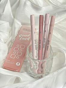 12色水性双头荧光笔，优质墨水，适用于艺术创作、手工制作和贺卡制作，是学生课堂标记重点的理想之选，也是完美的节日或返校礼物。柔和色调 | 魅力荧光笔 - 彩色 - 查看 9