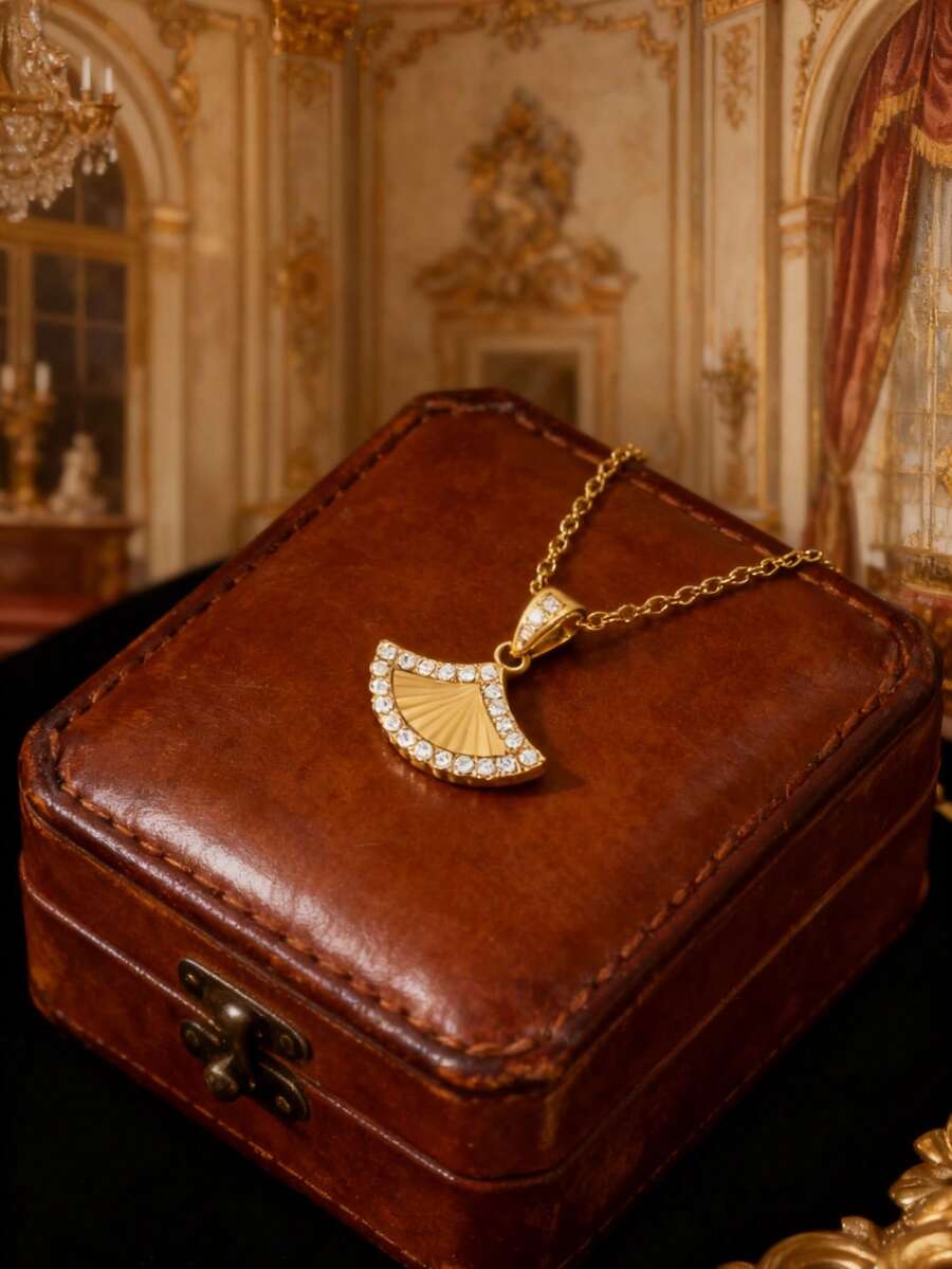 Stainless Steel Four-Leaf Clover Pendant Necklace, Women's Fashion Floral Drop Necklace, Waterproof Jewelry - Multicolor - View 1