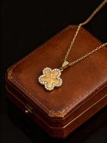 Stainless Steel Four-Leaf Clover Pendant Necklace, Women's Fashion Floral Drop Necklace, Waterproof Jewelry - Multicolor - View 3