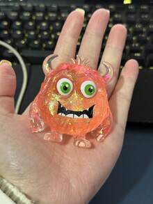 1/4个闪光水晶怪兽，柔软慢回弹，粘性减压玩具，Taba Squishy，旅行便携式指尖挤压玩具，Squisy，适合所有年龄段自闭症儿童，理想的节日礼物，斋月礼物，可爱小玩意，生日礼物，复活节礼物，万圣节礼物，圣诞节礼物，圣诞袜填充物，指尖玩具，儿童派对礼物，蓝色适合男孩，粉色适合女孩，儿童游戏，儿童玩具，男孩游戏，女孩游戏，儿童游戏。 - 彩色 - 查看 3
