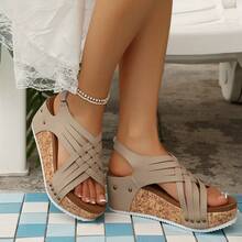 1 Pair Solid Color Vacation Beach Casual Woven Rivet Hollow Lightweight Casual Hook And Loop Outdoor Office Vacation Summer Plus Size Wedge Thick Bottom Sandals - Beige - View 10
