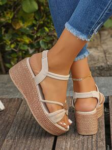 1 Pair Summer Chunky Sole Slip-On Sandals, Comfortable & Casual For Teenagers, Runs Small - Champagne - View 7