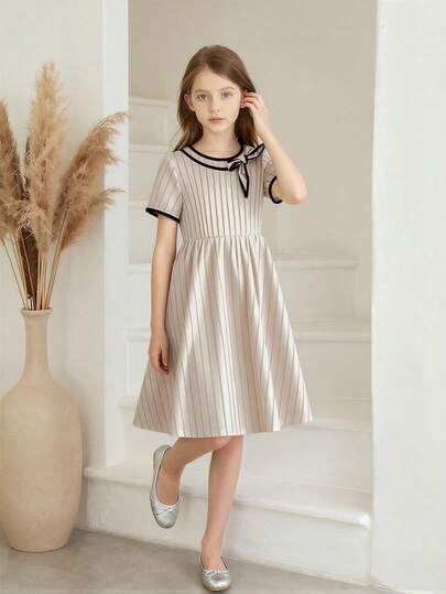 Spring/Summer Tween Girls Casual Cute Bowknot Decor Round Neck Short Sleeve Mid-Length Dress