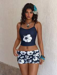 Áo bơi nữ kiểu camisole, họa tiết hoa dâm bụt phong cách bohemian dễ thương, có áo ngực tích hợp, kết hợp với quần short kiểu boyshort, thích hợp cho kỳ nghỉ, bãi biển, hồ bơi và thể thao, mùa thu/đông, ngày lễ tình nhân, mùa xuân/hè 2026. Hàng mới về - Màu xanh hải quân - Xem 5