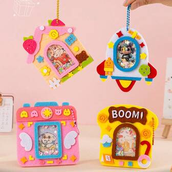 1pc DIY Photo Frame Pendant Decoration, Non-Woven Fabric 3D Photo Album Handmade Kit, Can Be Used As Backpack/Keychain Decor, Parent-Child Interaction, Home/Kindergarten Decor, Birthday/Holiday/Handmade Gift