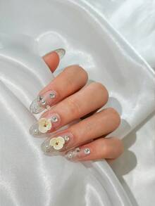 24 de unghii ovale, medii-lungi, autoadezive, cu sclipici transparent și design cu diamant camelia, include lipici jeleu și pilă de unghii. - alb - Vizualizare 3