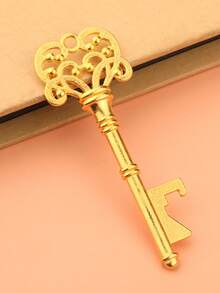 This Vintage Bottle Opener Is Shaped Like A Crown Key, Making It A Unique And Charming Addition To Your Bar Or Kitchen. Ideal As A Small Wedding Party Gift Or A Fun Kitchen Gadget. - Vàng - Xem 5