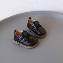 Children's Leather Casual Shoes, Comfortable Low-Top Design With Hook And Loop Closure, Simple And Elegant, Suitable For School, Leisure And Daily Wear [Select According To Actual Foot Length] - Black - View 10