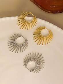 1 Pair Fashionable Delicate Personalized Versatile Sunflower Stud Earrings - Earrings - View 5
