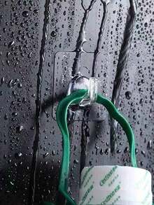 30个强力透明墙钩 - 休闲风格，无需钻孔即可轻松安装，是整理和存放爱好、艺术和人际关系相关物品的理想之选。适用于钥匙、衣架、包包等。这些实用的心形塑料挂钩是厨房和浴室装饰的完美选择。 - 彩色 - 查看 9